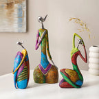 Abstract Vrouwenbeeldje van Duurzame Hars in Levendige Kleuren – Handgemaakt Kunstwerk voor Modern Interieur