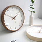 Elegante Wandklok van Hout met Stille Beweging