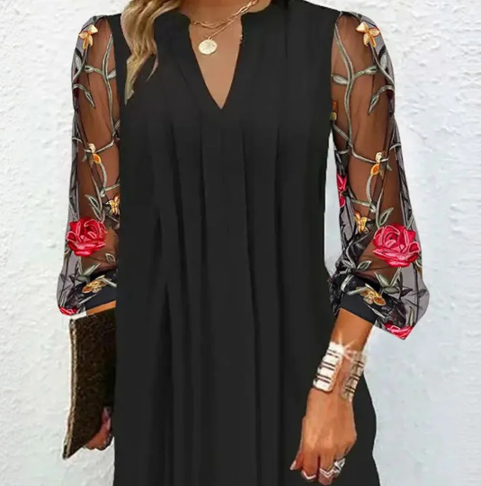 Kira | Dames Mini Jurk - Elegante V-hals, Transparante Mouwen