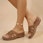 Mora | Luxe Dames Slippers - Voetboogondersteuning, Elegant en Comfortabel Bruin