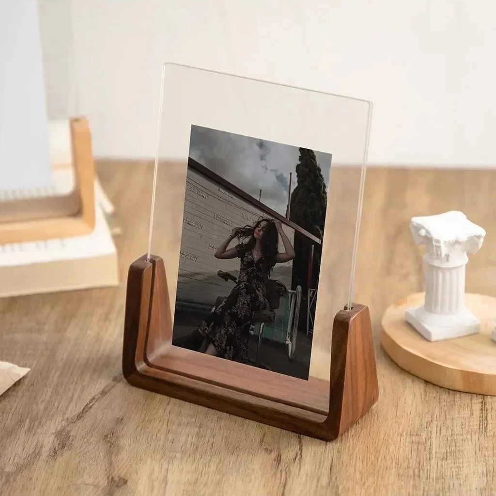 Moderne Beuken Fotolijst met Acryl Bescherming – Stijlvolle Fotolijsten Recht - Walnoot