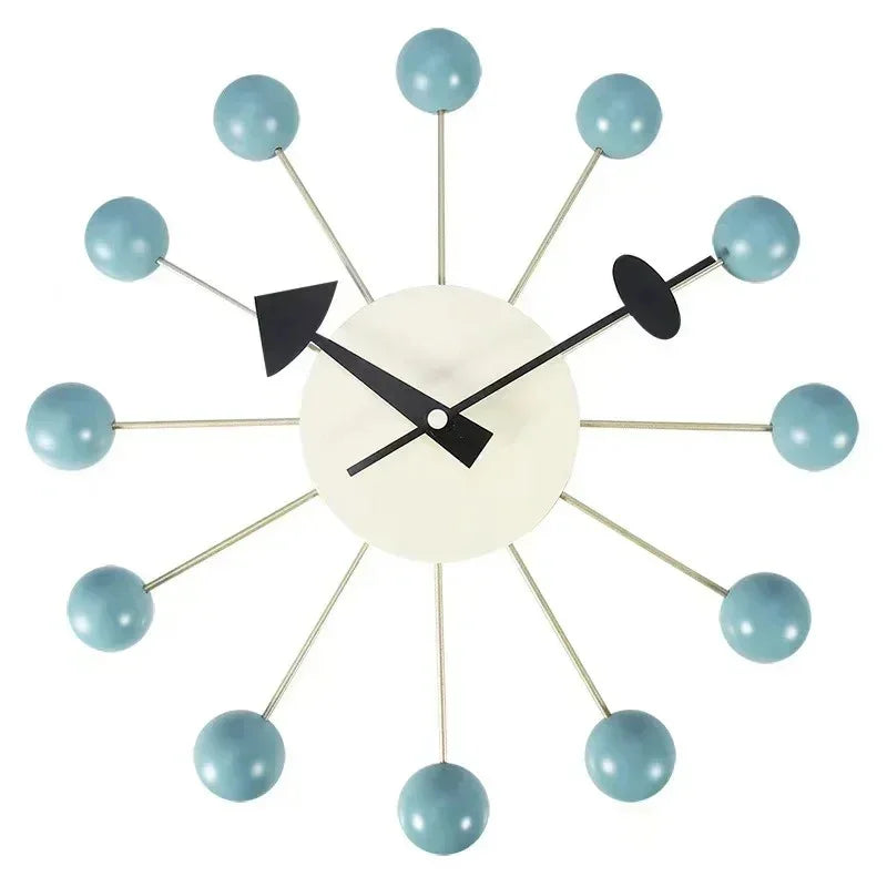 Moderne Wandklok 33 cm met Stil Kwartsmechanisme en Kleurrijke Houten Ballen voor Speelse Interieurs Babyblauw