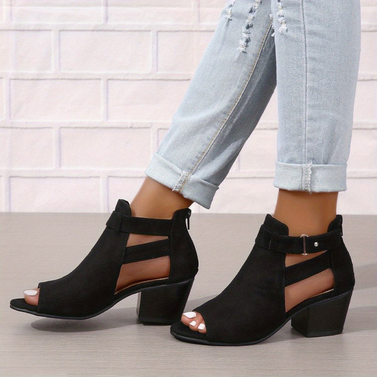 Mora | Dames Blokhaklaarzen - Zacht Synthetisch Materiaal, Peep-Toe
