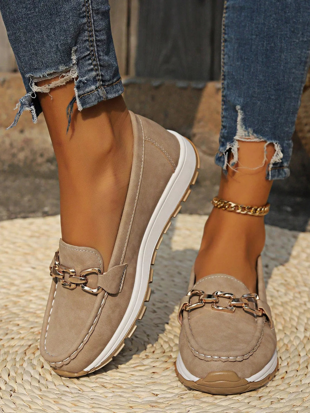 Sienna | Zwarte Loafers Dames - Elegante Slip-On met Gespdetail Khaki