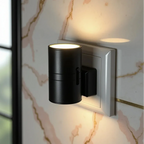 NightLuxe Bauhaus-design Nachtlampje – Dimbaar LED Stopcontact Nachtlampje met Schemersensor, Warmwit 3000K, voor Gang & Slaapkamer Zwart